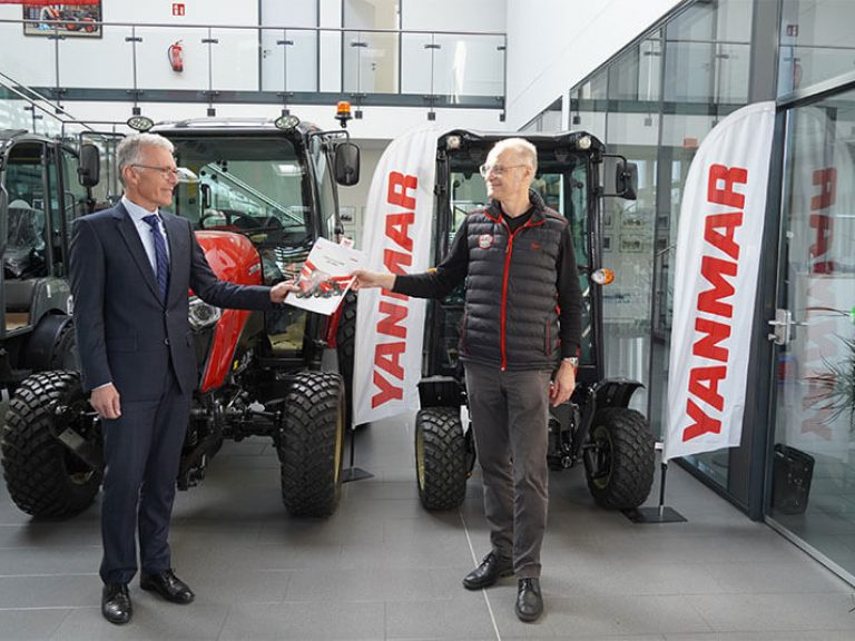 Yanmar and Wassenberg close new master dealership contract for compact tractor business in Rhine-Ruhr region, Germany