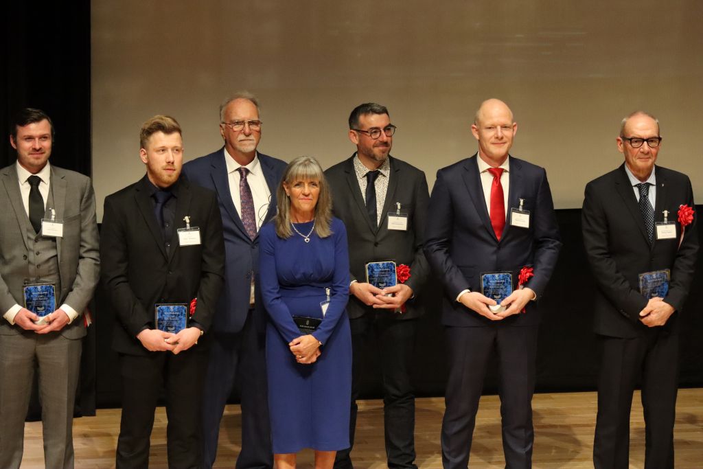 Yanmar’s global 2024 Service Awards for Skandiaverken and Paghini Moreno Yanmar Europe Agri