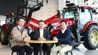 Changing the Future of Agriculture!<br>Researchers, Farmers and Engineers Taking on the Challenge of Robot Tractor Development