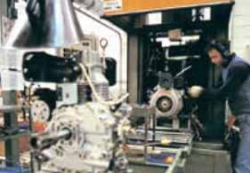 ヤンマーイタリアのL形生産ライン