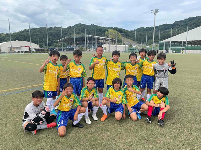 F.C.TWINS愛知 集合写真