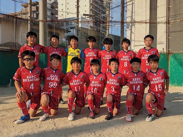 おおきにデザフィアールFC 集合写真