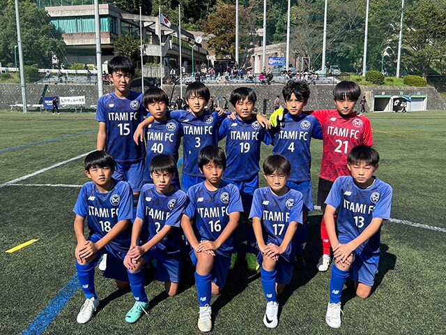 伊丹FC 集合写真