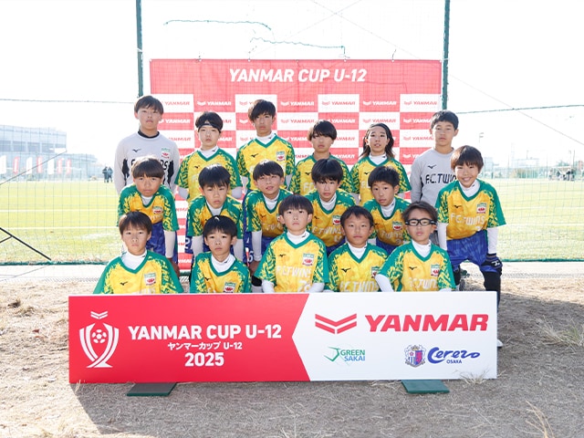 F.C.TWINS.愛知 集合写真