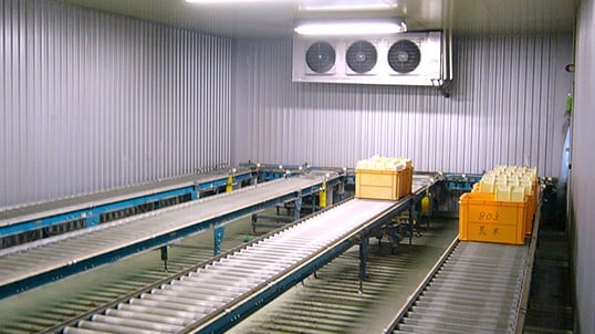 ストレージシステム式予冷庫写真