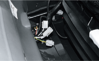 外部電源取り出しカプラ