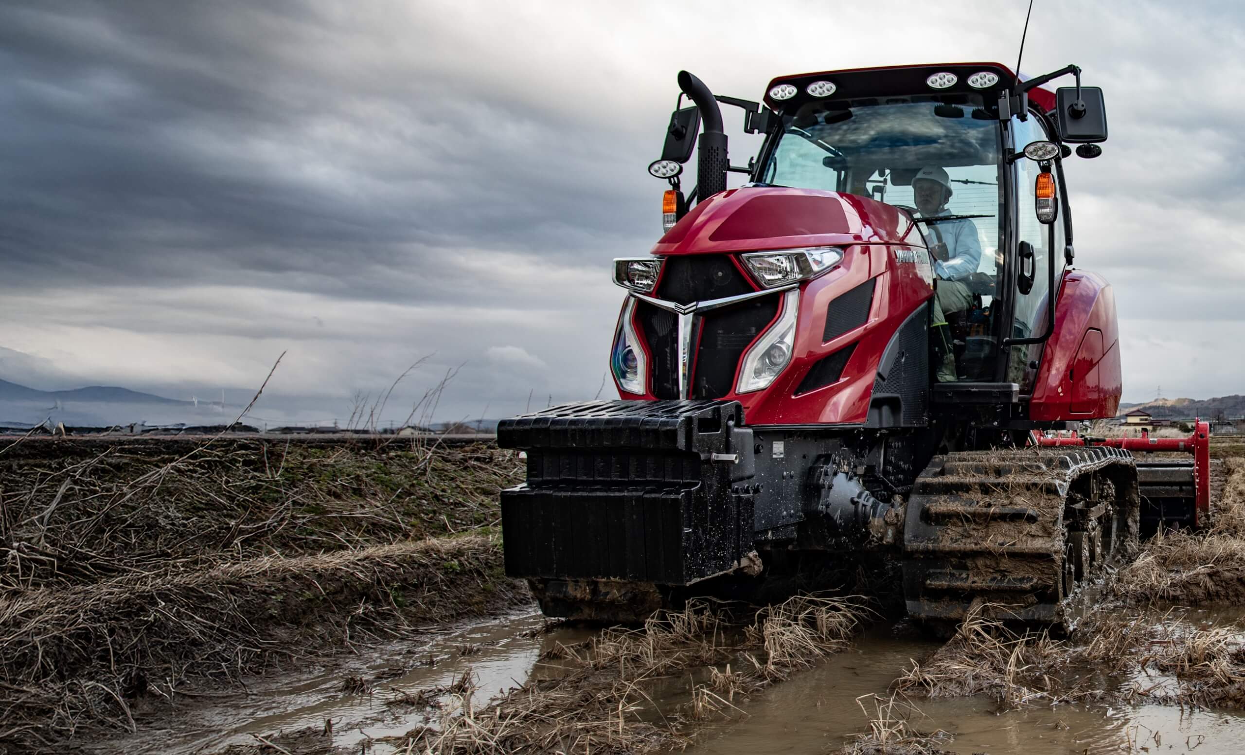 フルクロで解決｜YT5114R,C（フルクローラ）｜トラクター｜製品