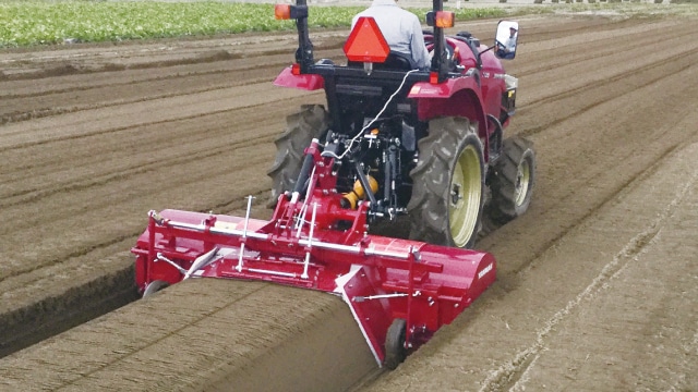 機械化一貫体系｜たまねぎ収穫機HT200｜野菜機器 - 野菜収穫機｜製品