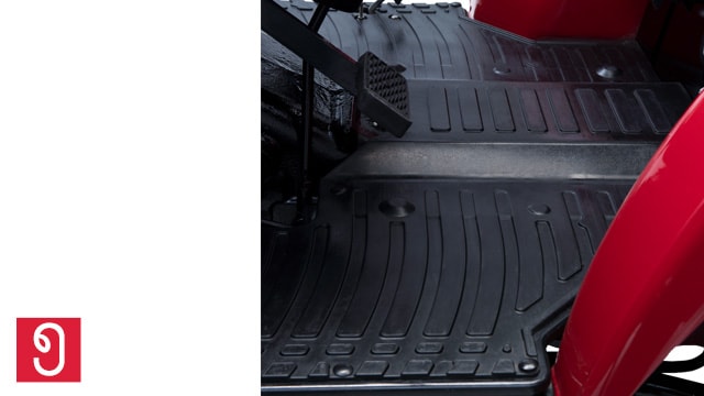 ကျယ်ဝန်းသောခြေနင်းခုံ