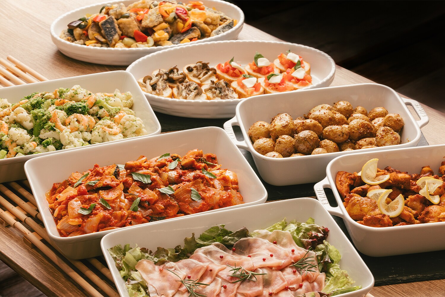 社員食堂に週末ランチ限定のビュッフェレストラン「SEA & FARM by