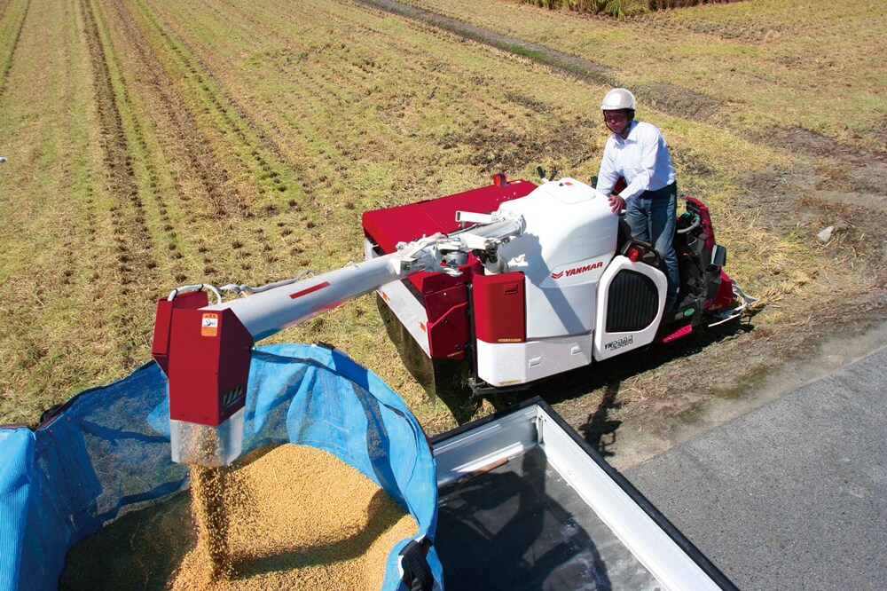 suwamasa8080 ヤンマー 稲刈り機 ヤンマー稲刈り機